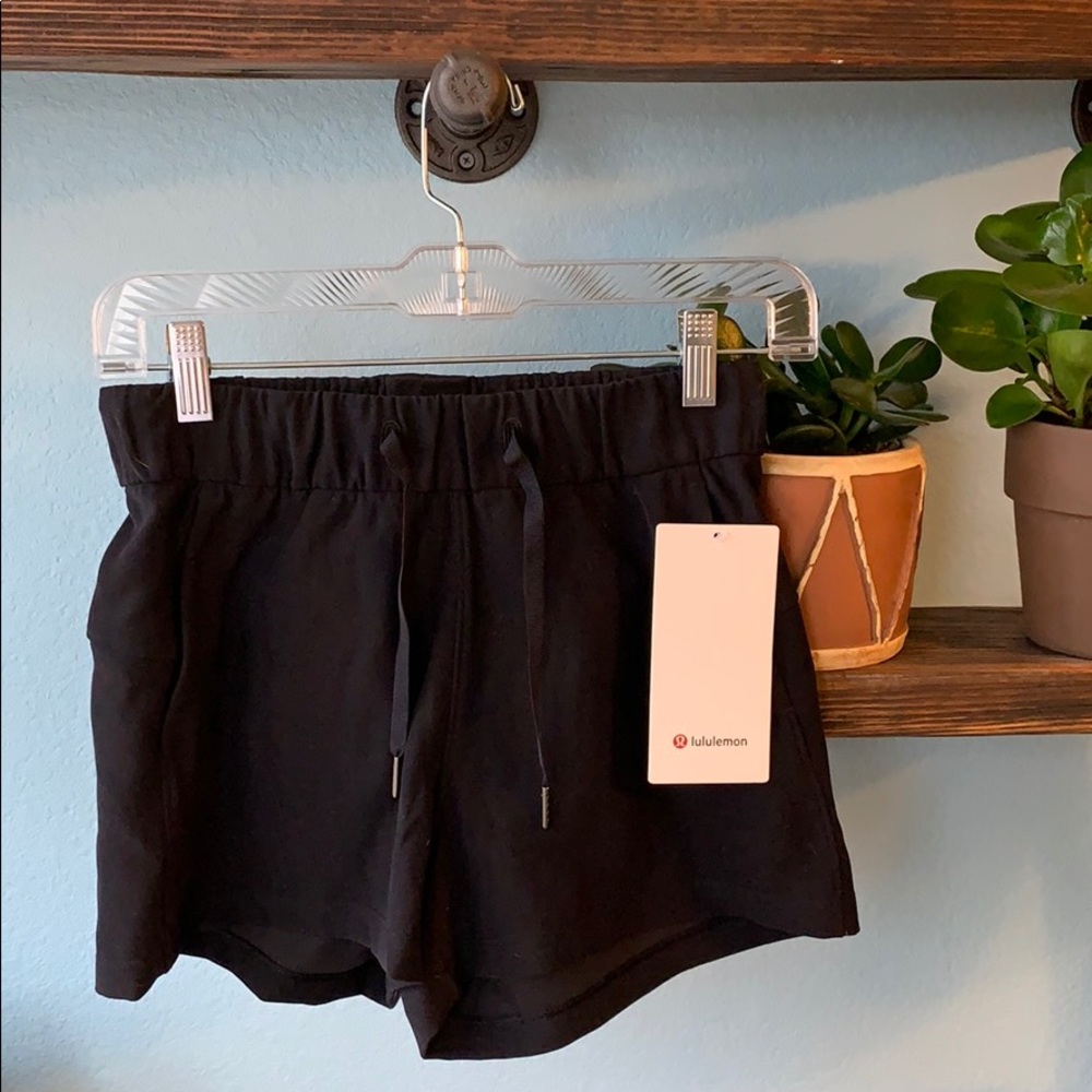 Lululemon On the Fly Shorts